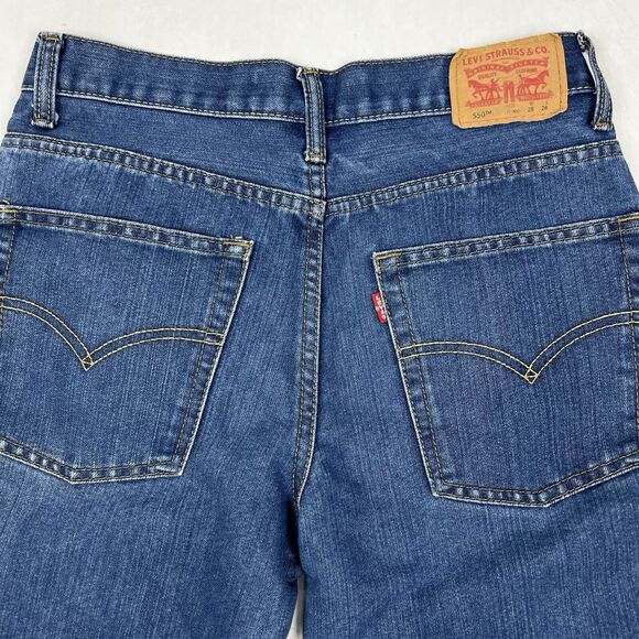 Levi’s 550 Relaxed Fit Medium Wash Straight Leg Crop Mom Jeans Women's 16 Reg - Picture 4 of 12